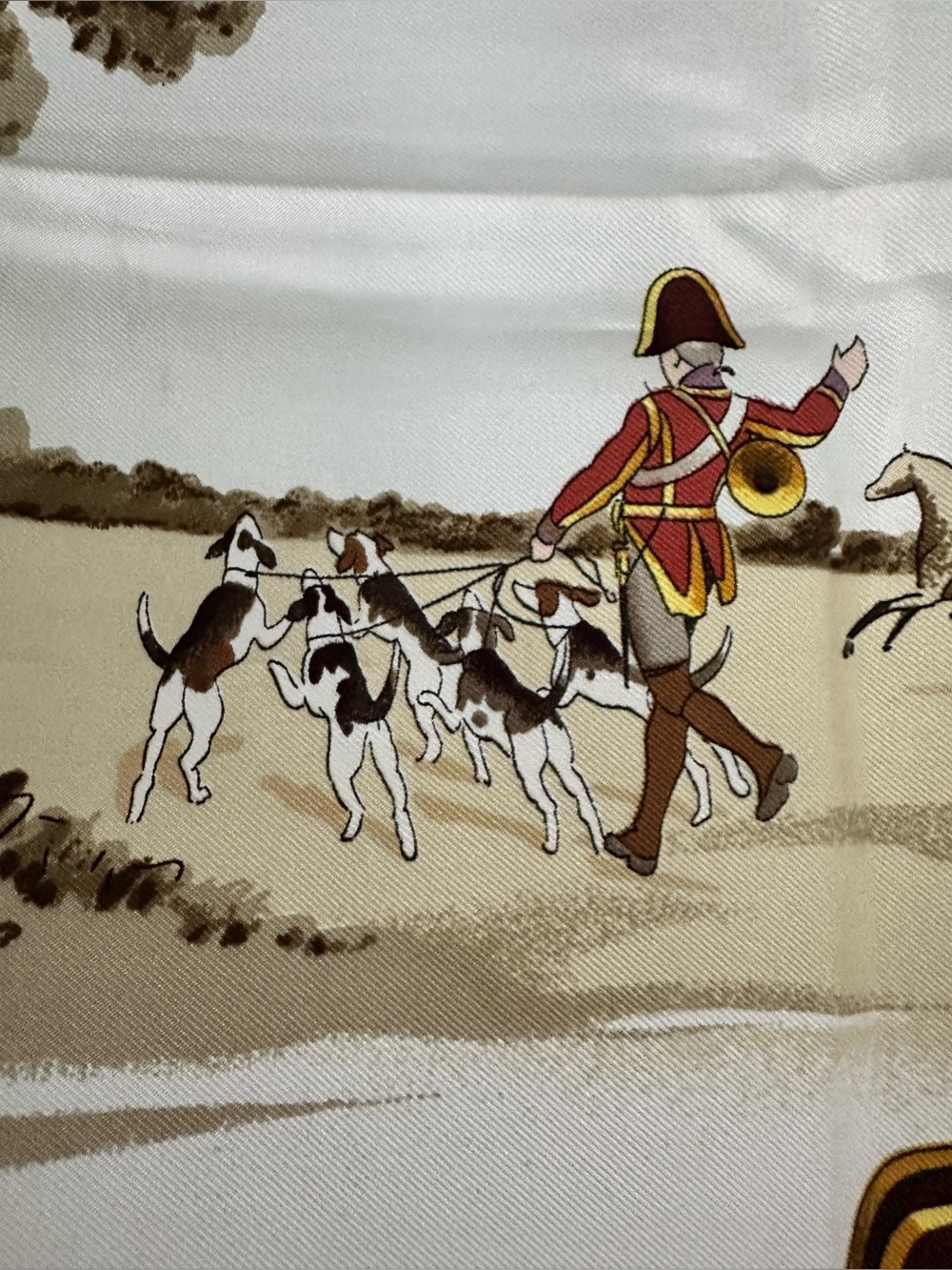 Authentic Hermes silk 90 cm scarf- Livree Imperiale by Philippe Ledoux - Picture 14 of 15